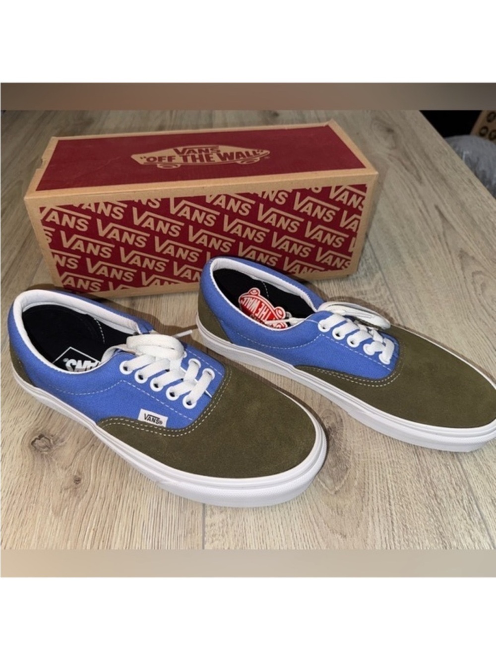 Vans Two-Tone blue Era Low-Top Sneakers shoes